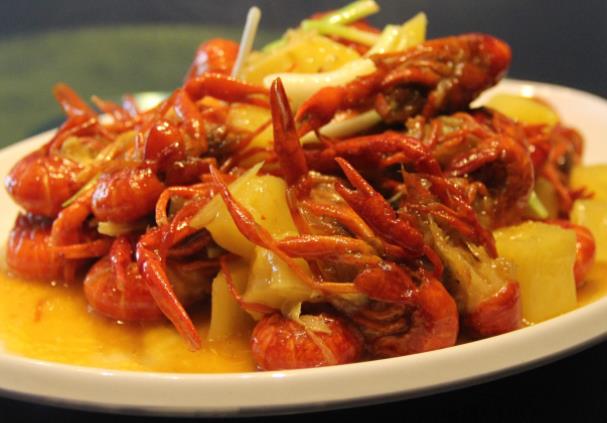 小龙虾是发物吗 吃小龙虾诱发哪些疾病