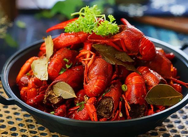 吃小龙虾放啤酒会酒驾吗 小龙虾啤酒同吃会过敏吗