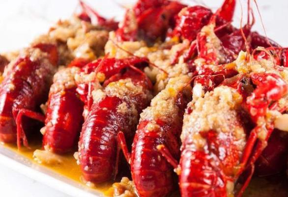 小龙虾头部怎么处理 小龙虾哪里不能吃