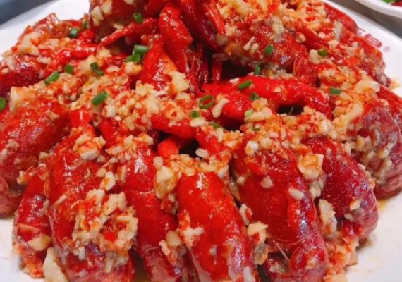 哪些人不能吃小龙虾 痛风过敏消化功能不佳人群