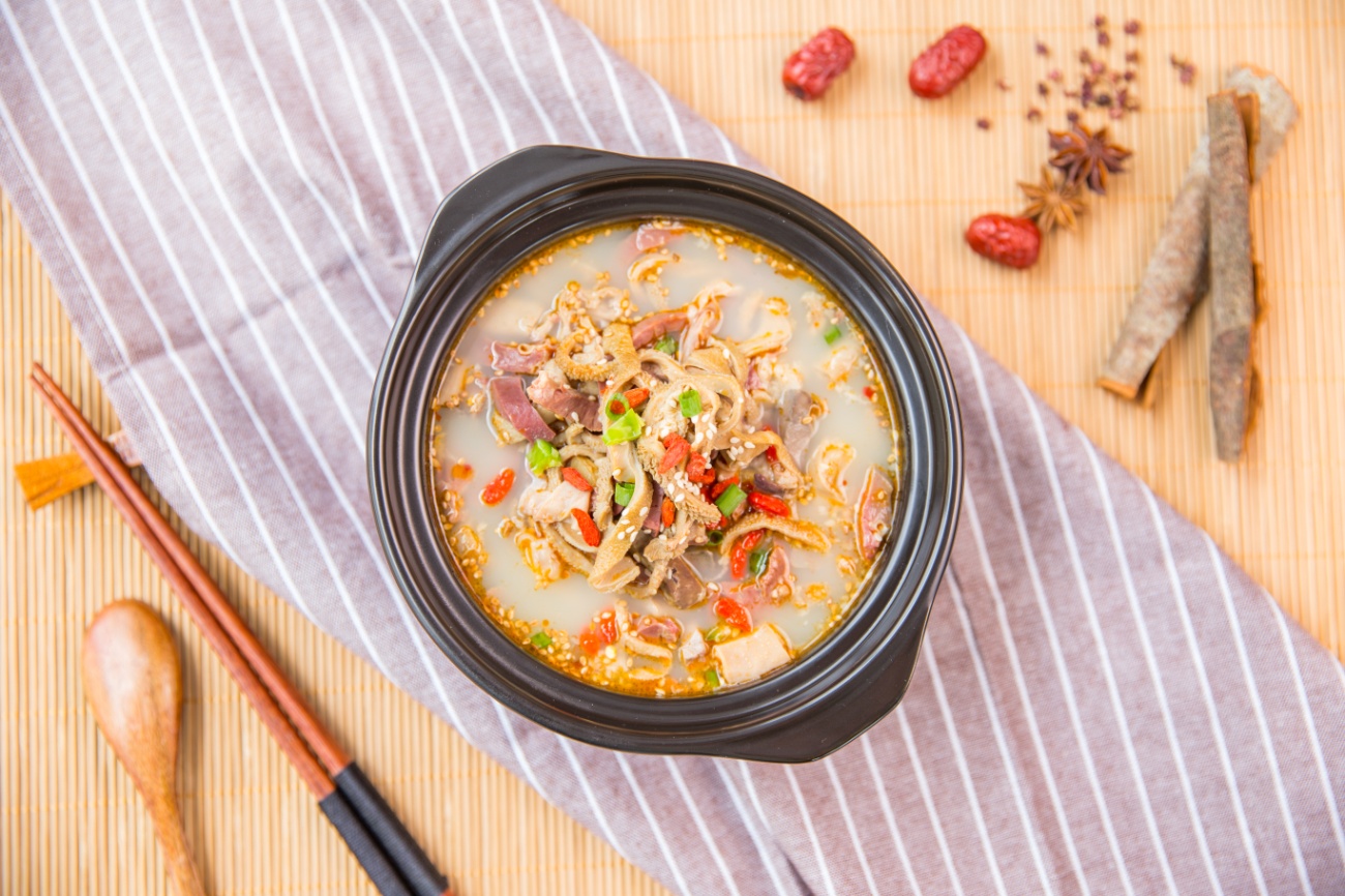 秋冬季便秘吃什么好？中医推荐3款食疗+润肠胶囊