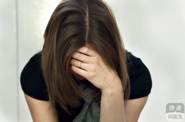 长期便秘损颜值！试试清好清畅润肠胶囊来改善！